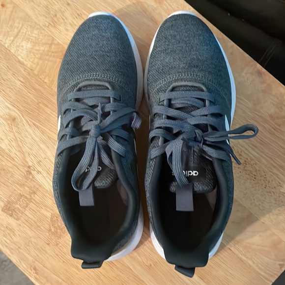 Women’s adidas sneakers size 8.5 dark green and white - Picture 3 of 6